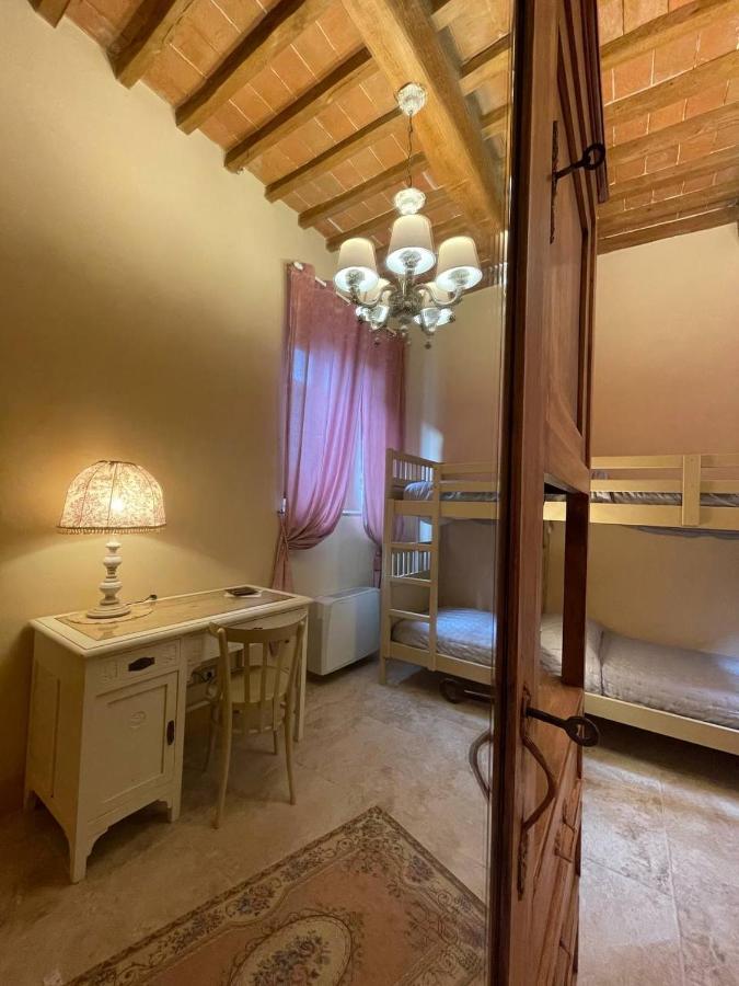 Antica Casa Del Glicine Apartment Poggibonsi Exterior foto